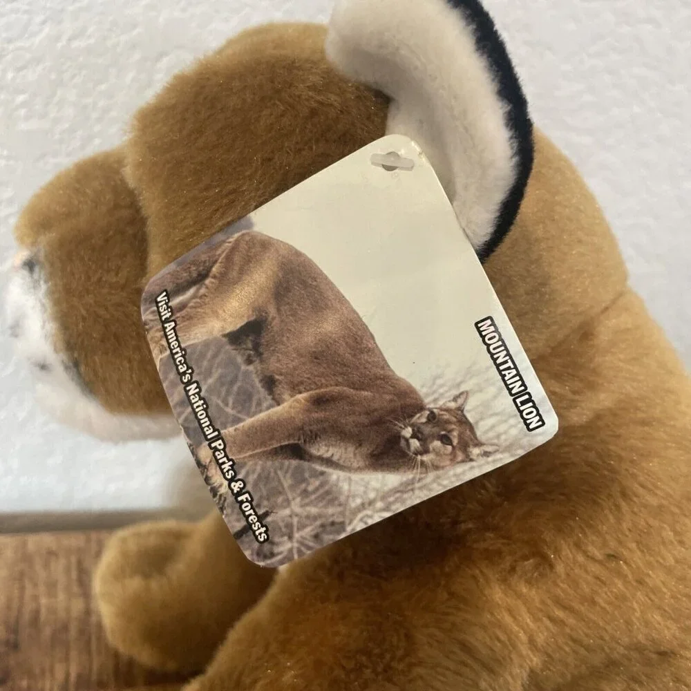 Wild Republic mountain lion